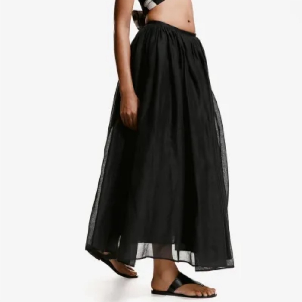 H&M Studio Collection ramie maxi skirt full black.